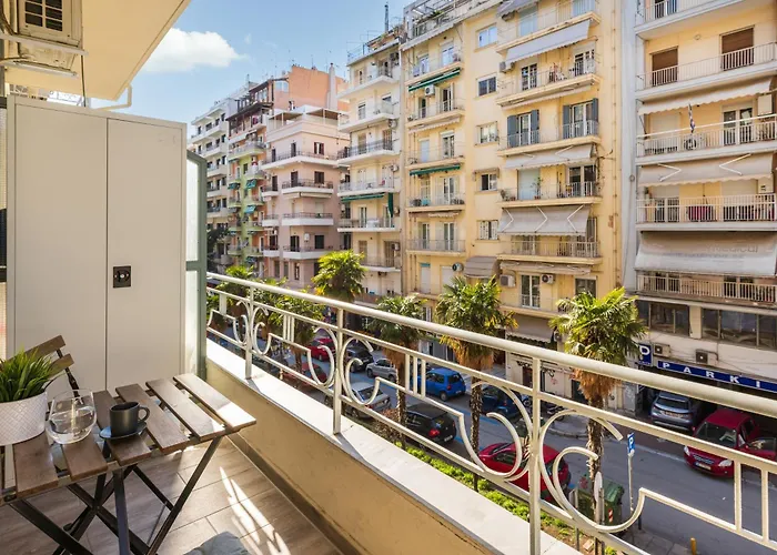 公寓 Tropical & Faces By Nest